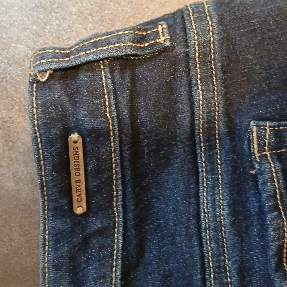 Carve Designs Deep Blue Denim Five Pocket Jeans Size 12 Waist Womens. - Picture 4 of 5